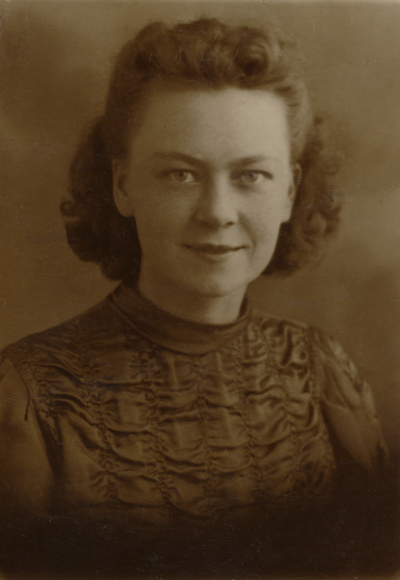  ABOVE A studio portrait of Mrs Muriel Simkin photographed on 22nd March 